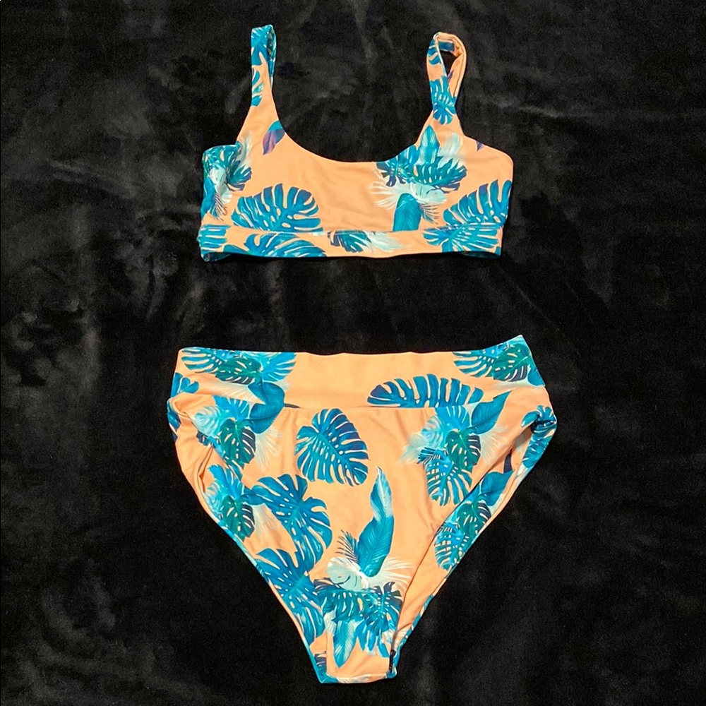 💥 Tropical Leaf Print Swim Set by Infamous Swim Size XL Bottom M Top